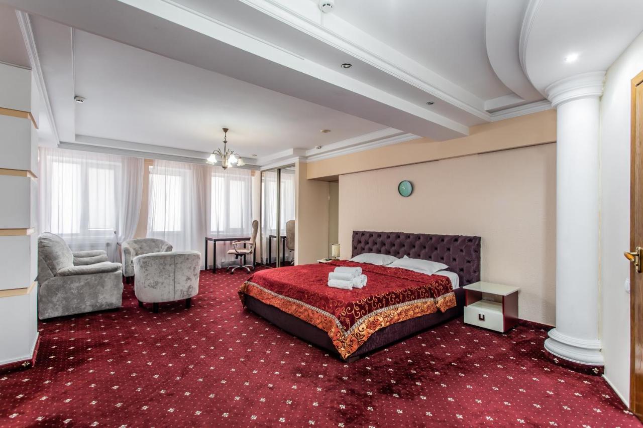 Star Rent Hotel Chişinău Eksteriør billede