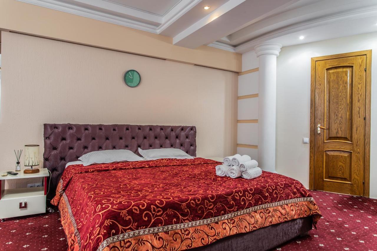 Star Rent Hotel Chişinău Eksteriør billede